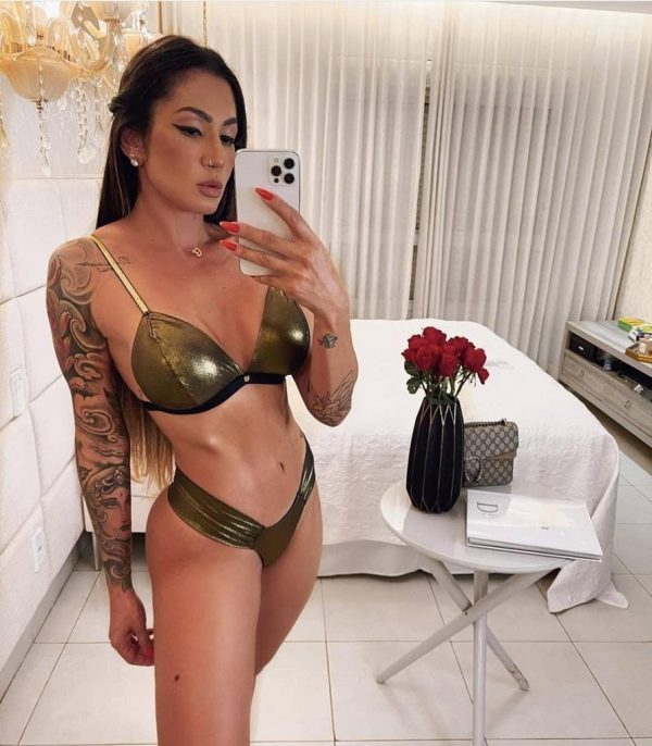 Kiara Dourado